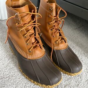 VINTAGE LL BEAN WOMEN'S TAN LEATHER LACE UP DUCK BOOTS, MADE IN USA, SIZE 9M
